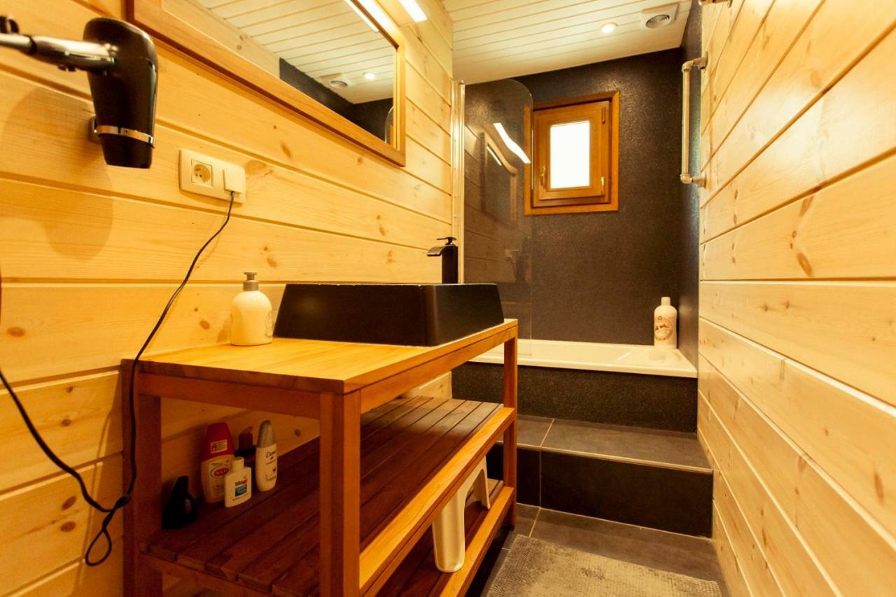 Chalet "A L Oree Du Bois" ビューリンゲン エクステリア 写真